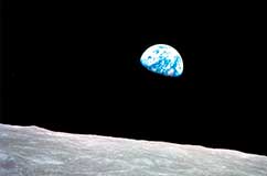 Jorden set fra Månen. Foto: NASA.